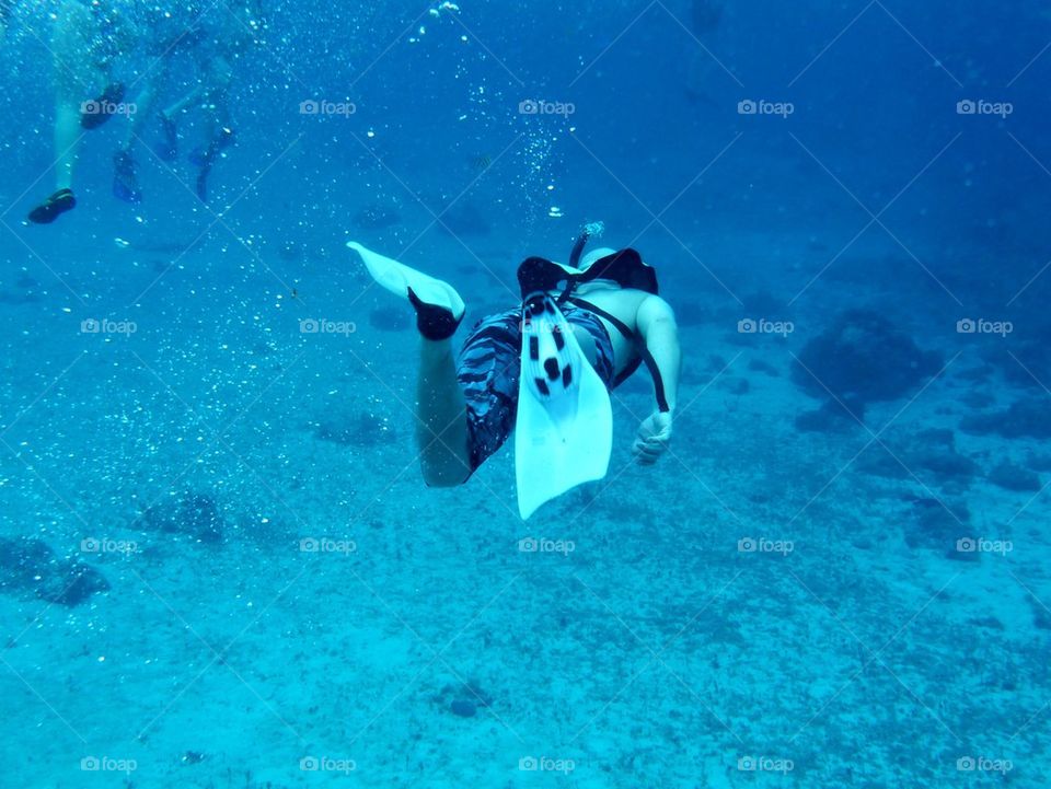 A person enjoying in sea