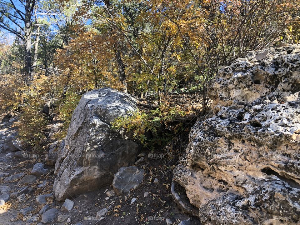 Hiking trails in the southwest mountains 