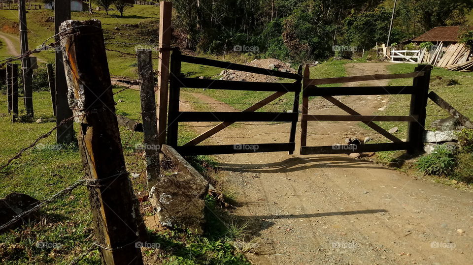 CAMPO E LAVOURA PORTÃO