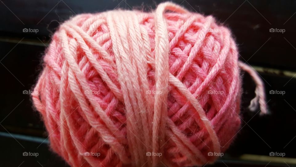 Yarn with several shades of pink