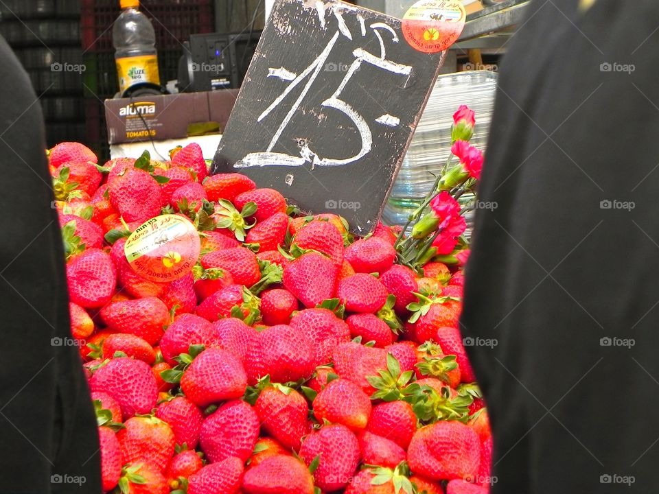 Israeli strawberries 