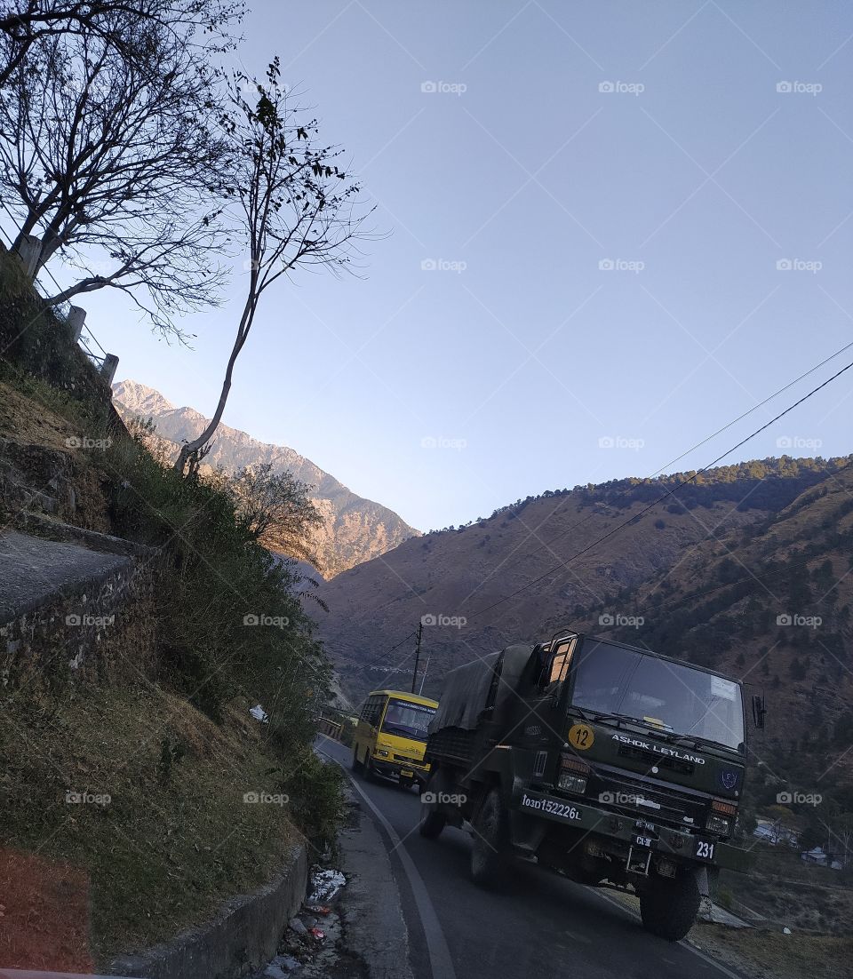 A beautiful scene on the way to Gangotri