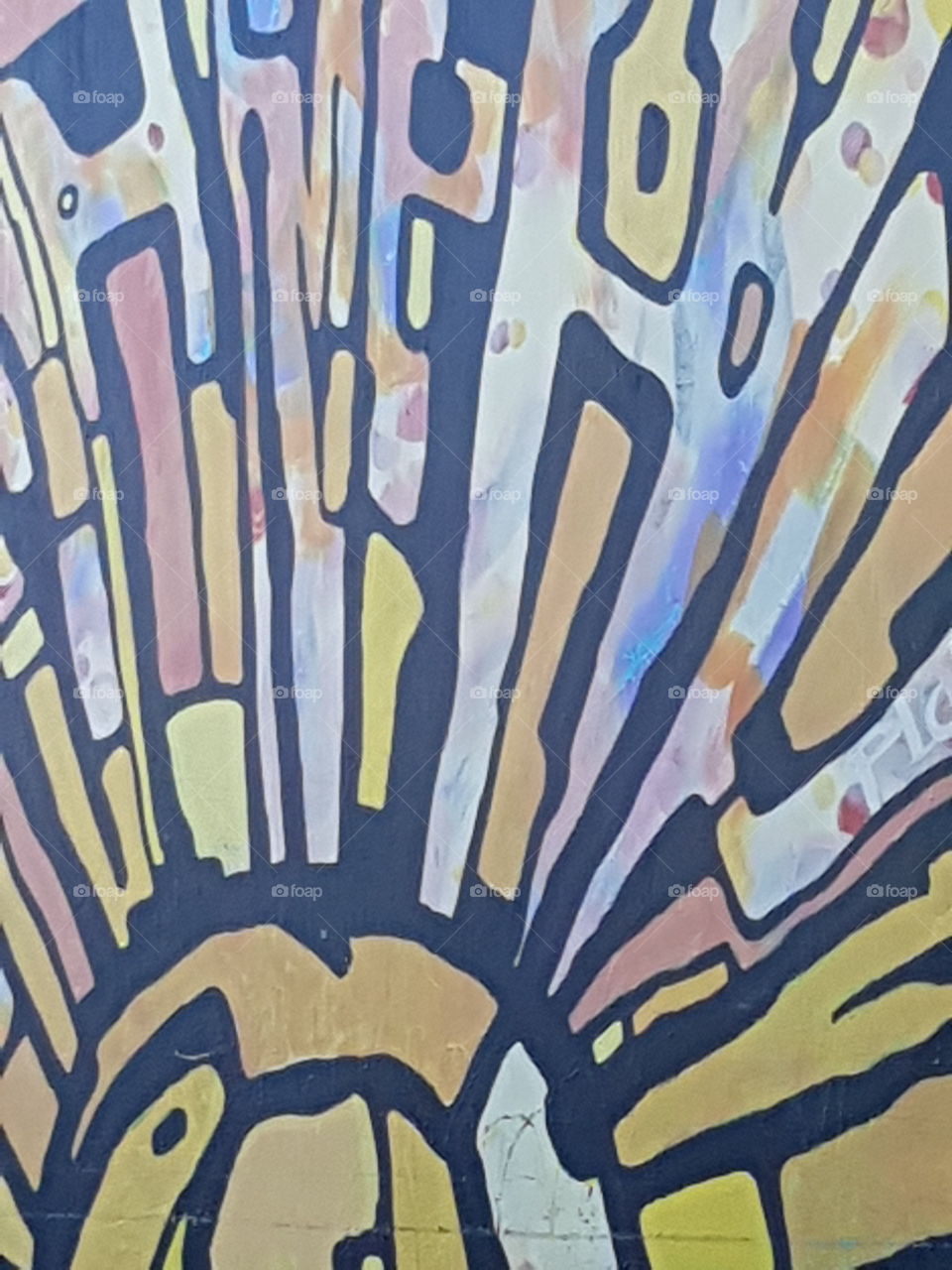 Napier has a lot of painted art work around the city. Bold and beautiful murals are delightful to stop and stare at.