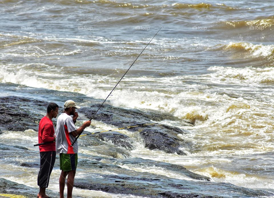 Fishing with a free mind leaving behind the tension-filled world
