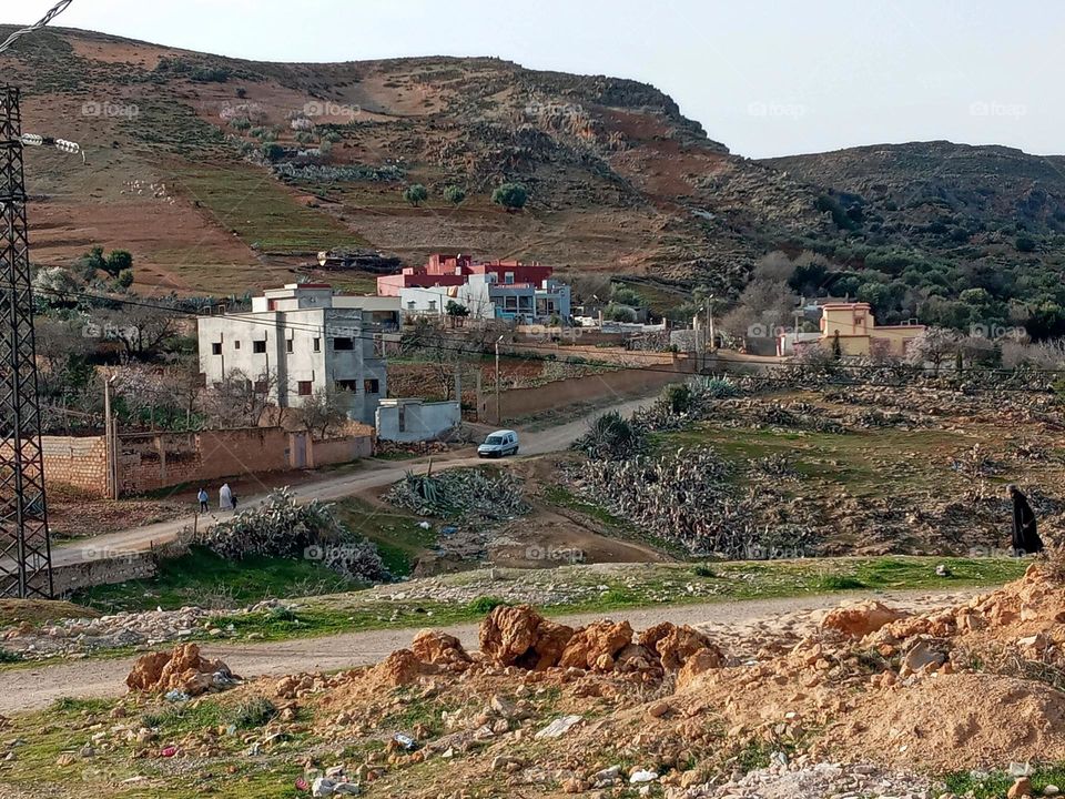 Population between the nature