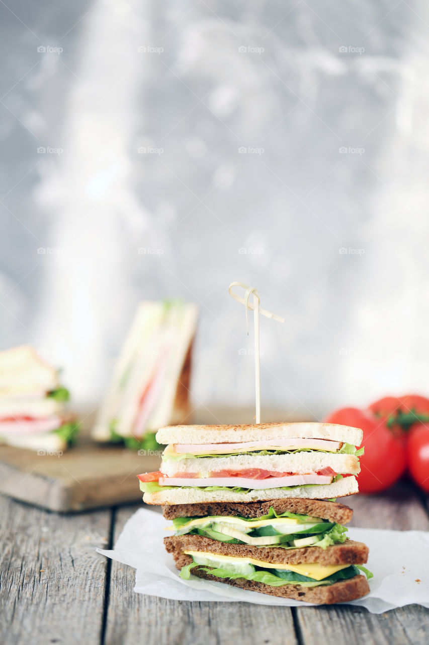 Tasty sandwiches with vegetables