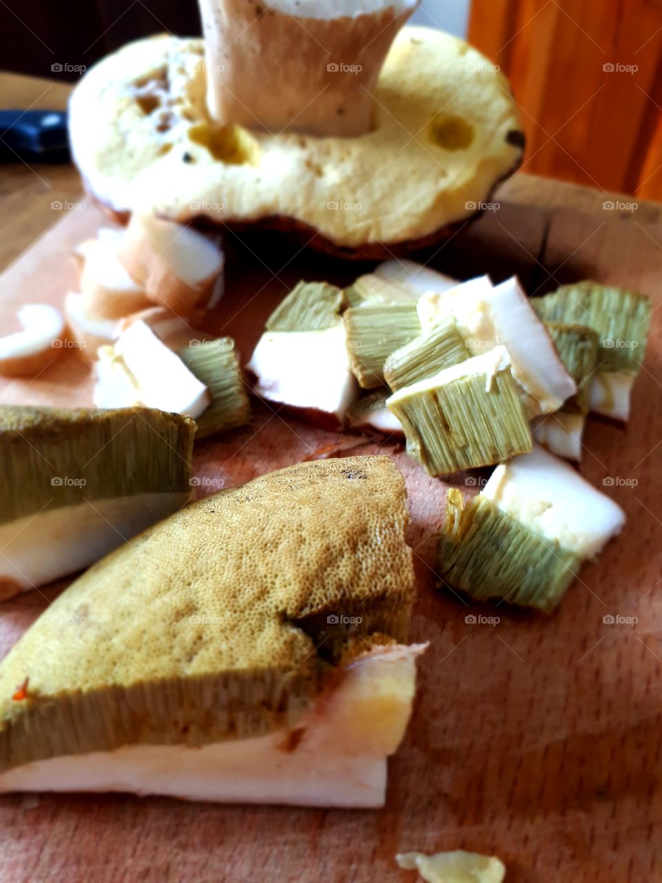 Coocikng Boletus for a lunch