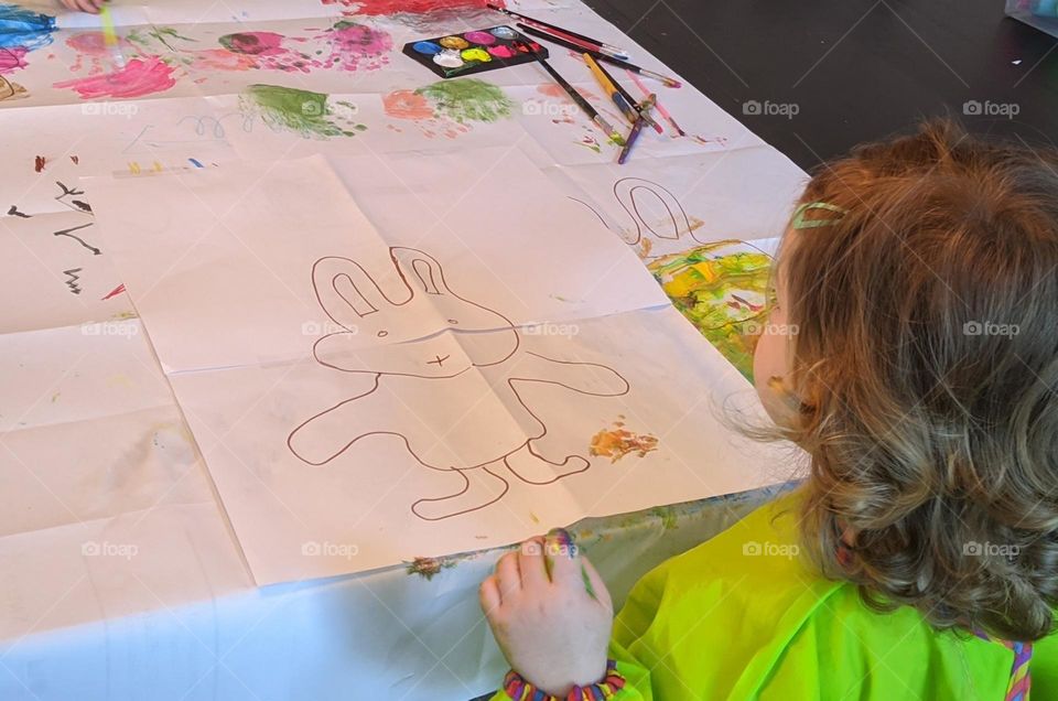drawing a bunny for the kids to paint