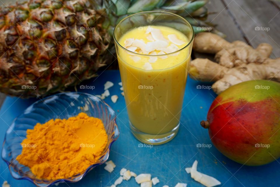Pineapple mango coconut turmeric coconut ginger smoothies