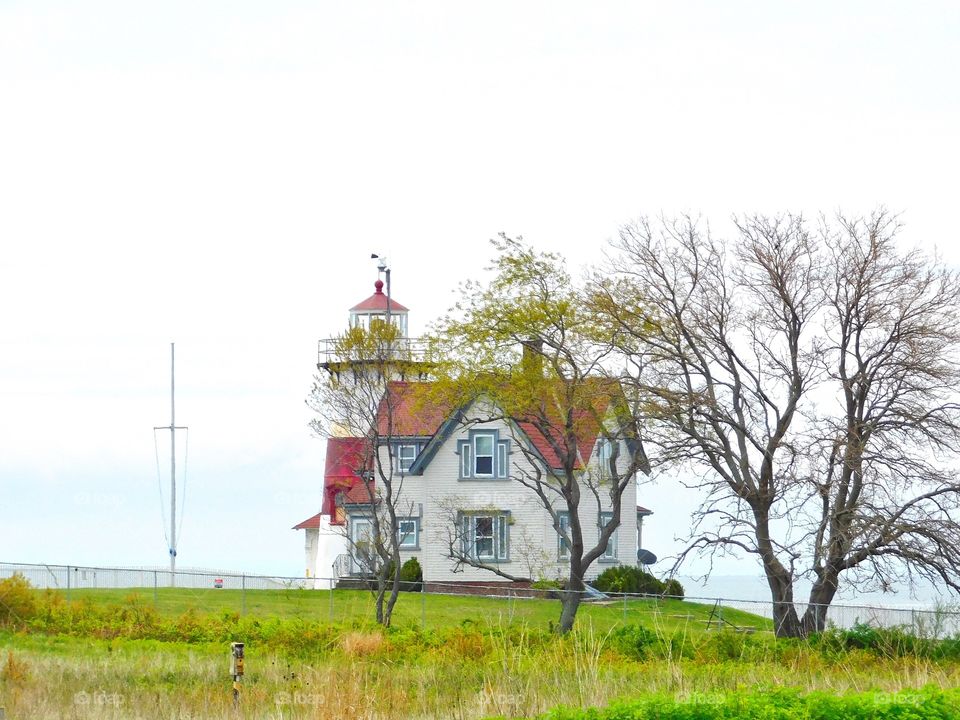 Stratford Point Lighthouse 