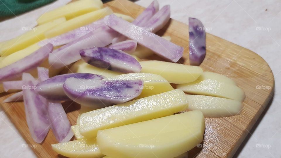 close-up slice potatoes