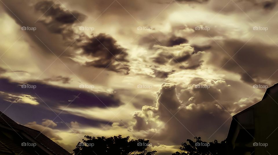 View sky in the afternoon.