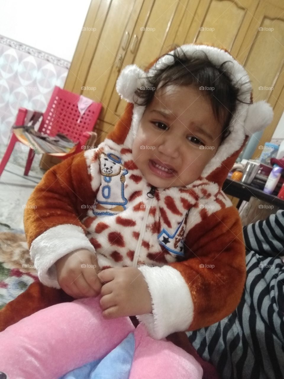 It is playing crying funniest baby pic you must see
Funny Kid pic

Its so interesting  to see very cute baby pic watching baby pic
Babies funny moment.