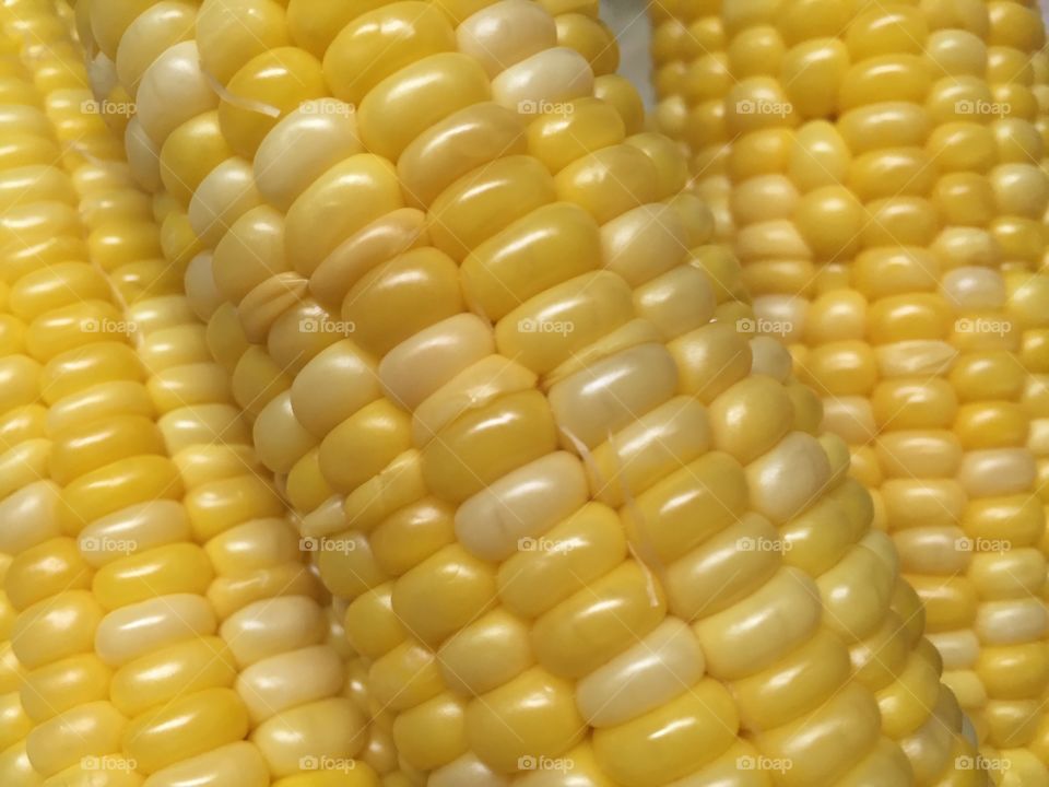 Yellow corn 