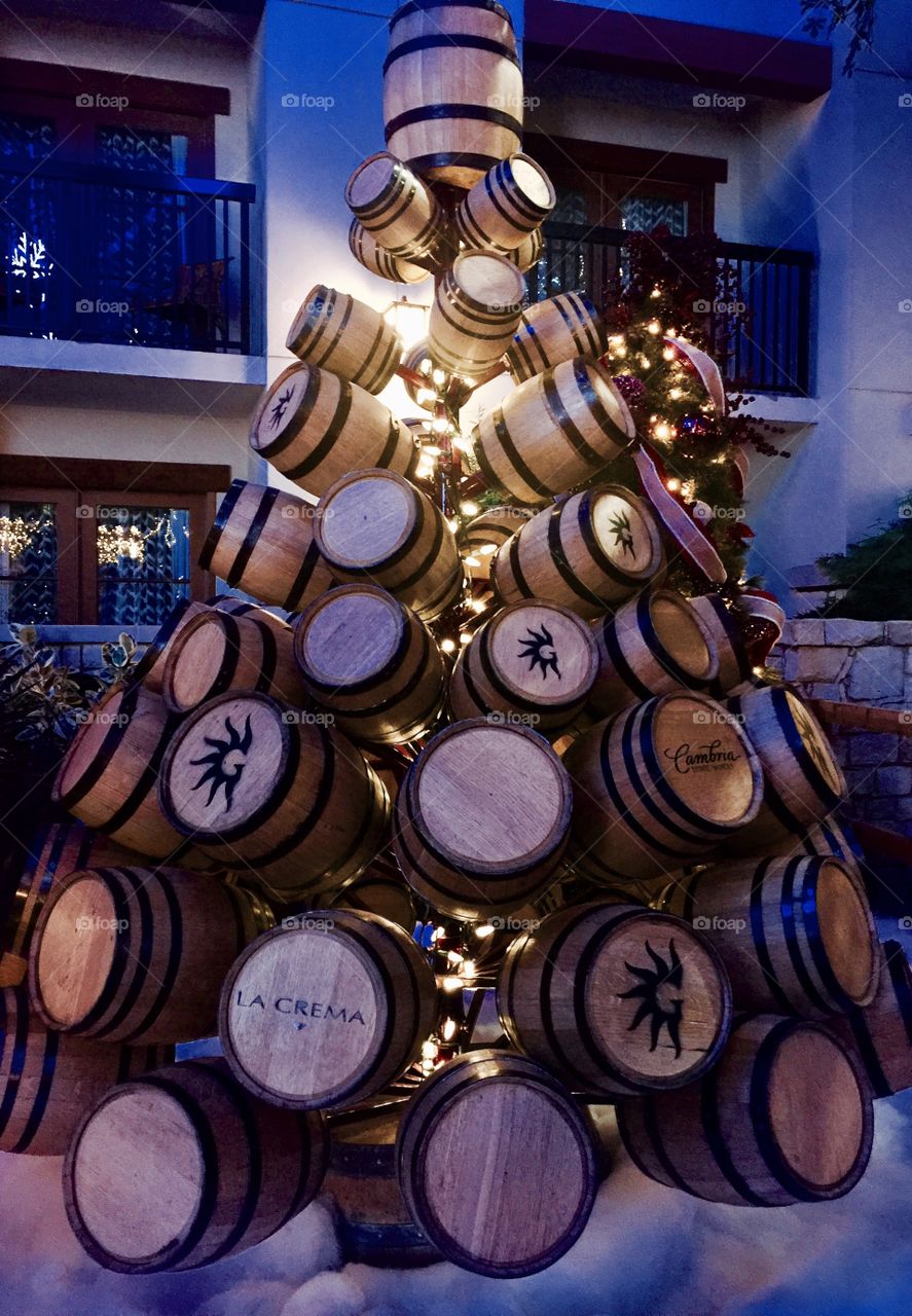 Wine barrel Christmas tree at the Gaylord Texan 