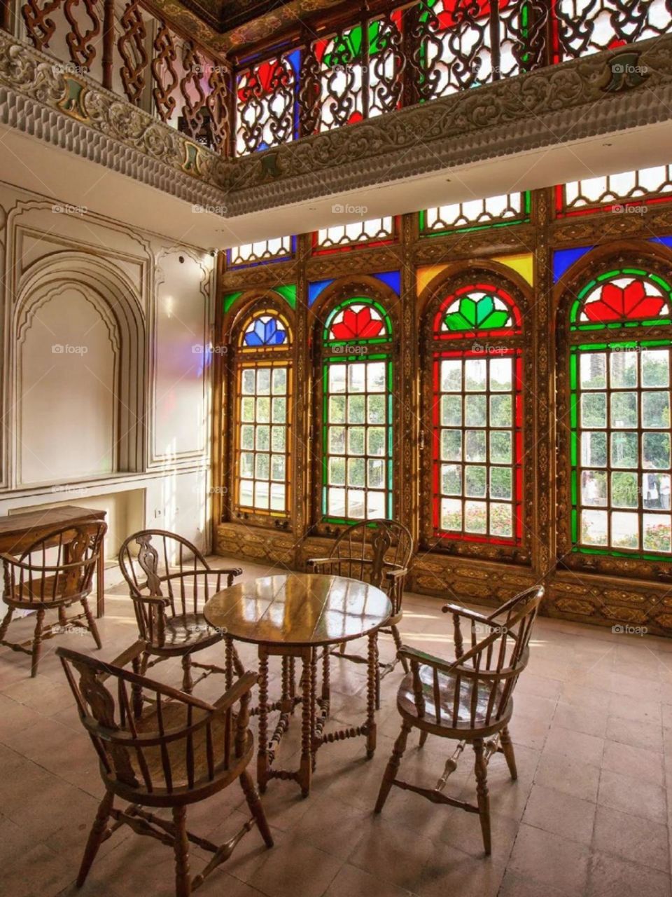 The historic furniture of the rooms, the carvings on the walls, the reflection of light from the beautiful glass are eye catching