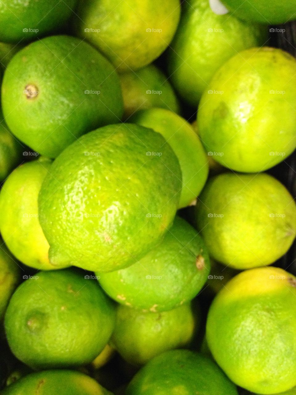 Green Color Story - Bunch limes