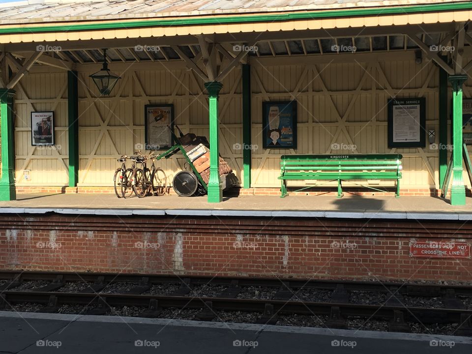 Kingscote station 