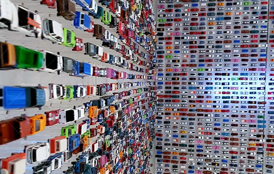 Amazing wall with Hot wheels collection.