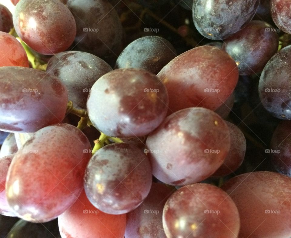 Seedless Grapes 