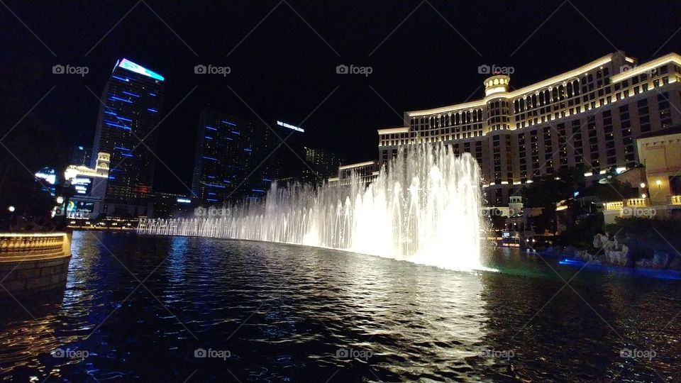 bellagio fountain