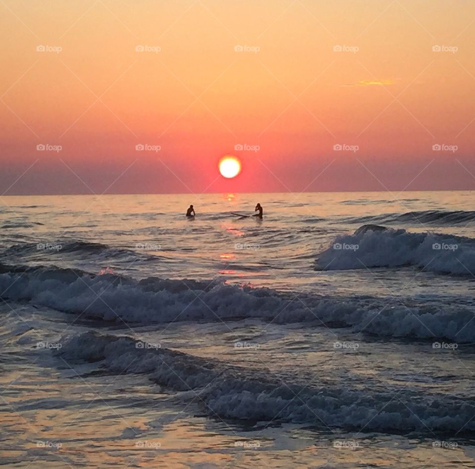 Surfers Captured the Sun