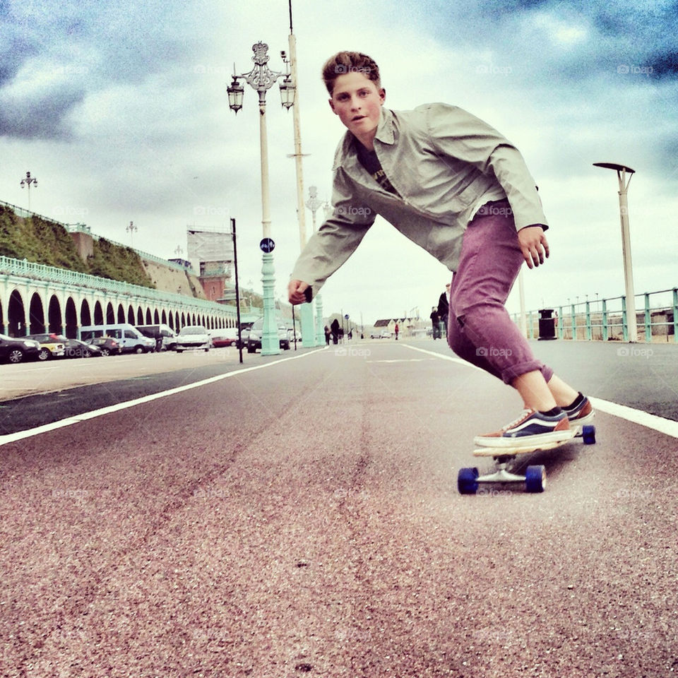 Skate with mate