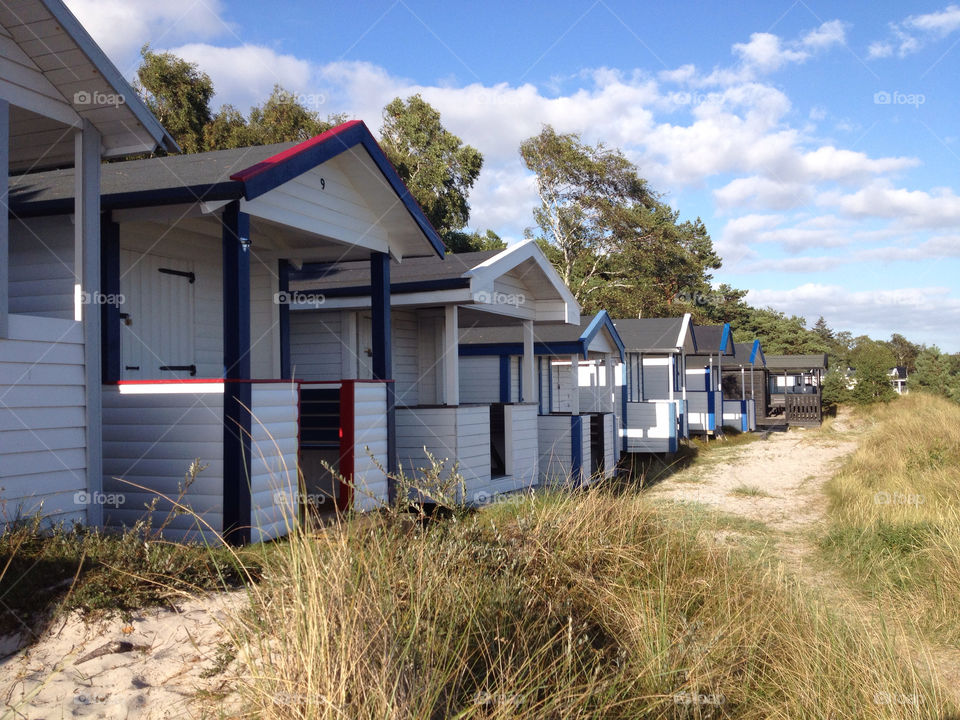 sweden höllviken beach huts by shec