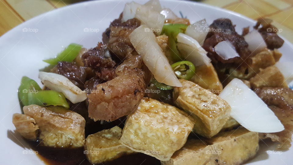 Tofu with pork
