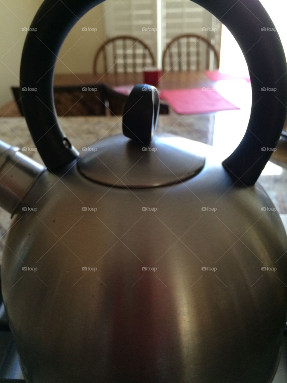 Kettle with a smile