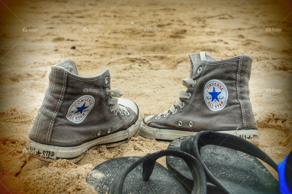 converse by the ocean