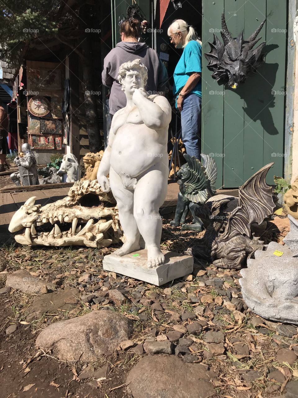Fat statue 
