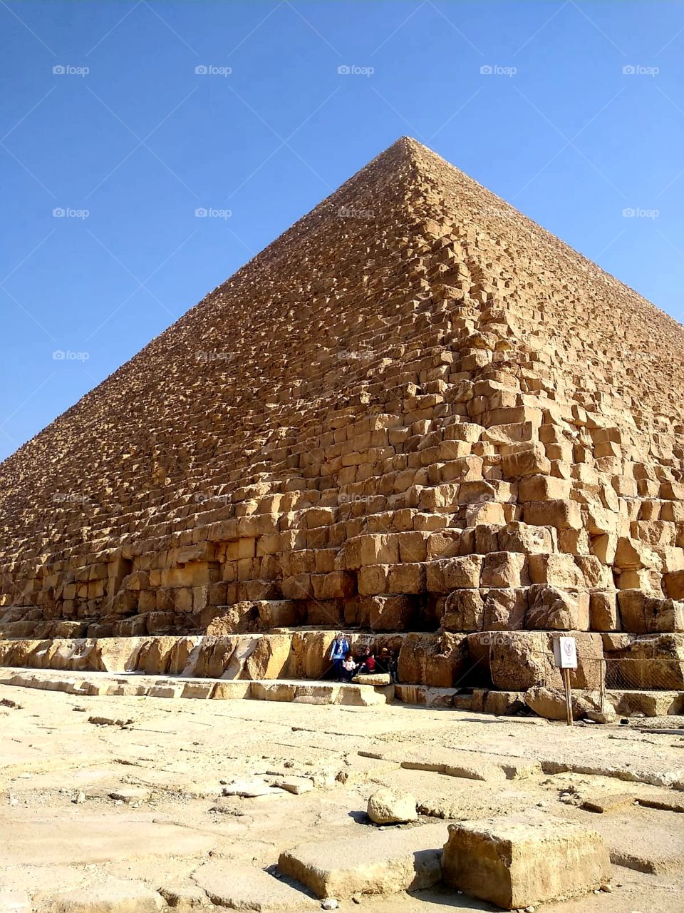 Egyptian pyramid