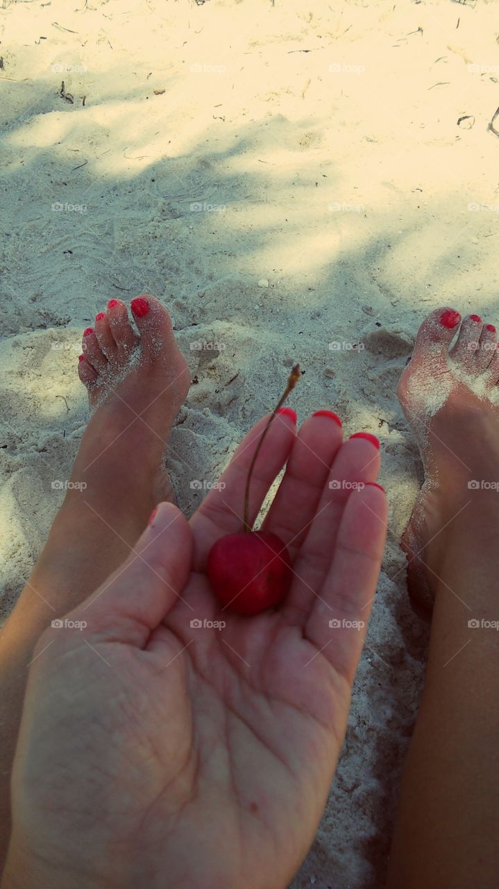 Toes in the sand