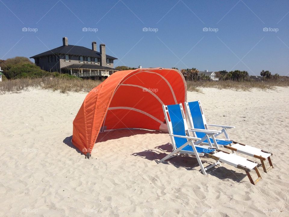 Beach scene 