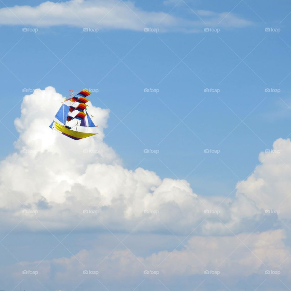 Kite clouds