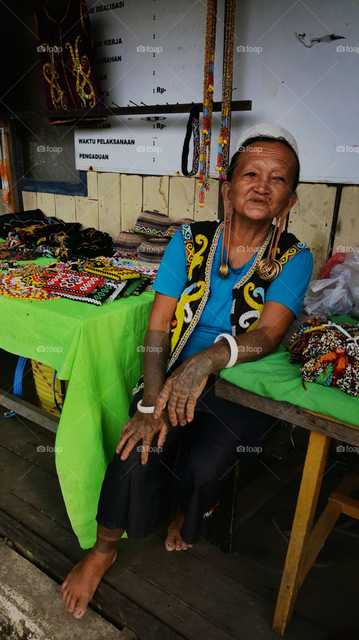 Pam Pang suku Dayak Kalimantan