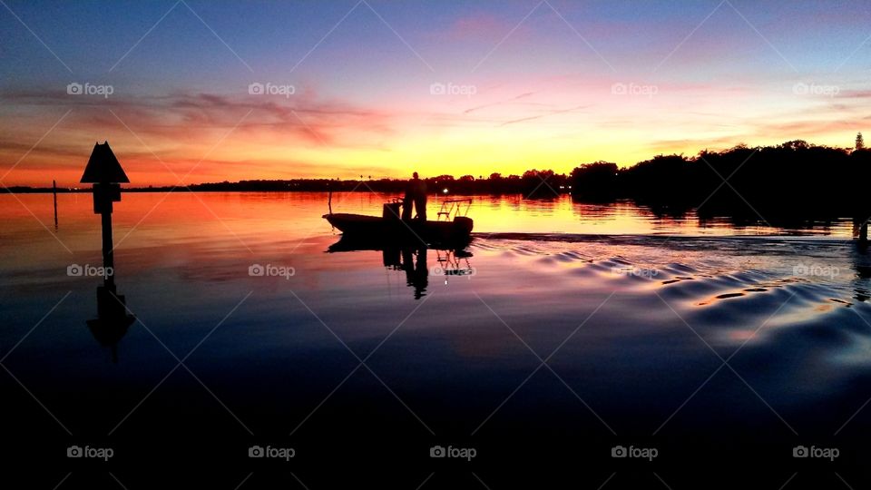 Amazing sunset in the Harbor, all kinds of colors this night.