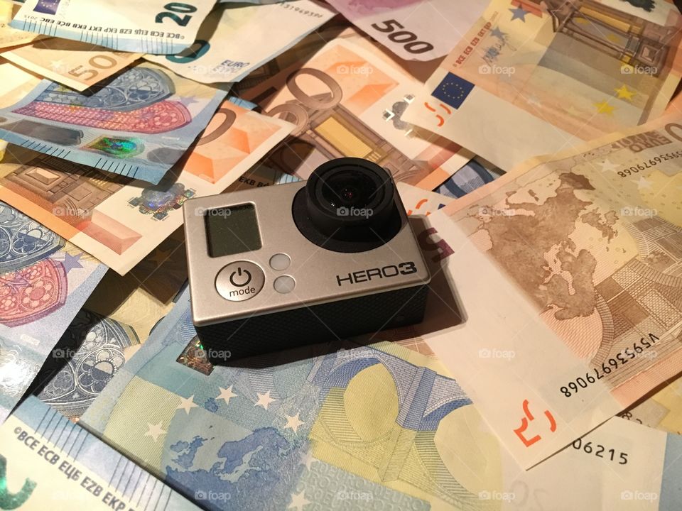 GoPro Hero and money