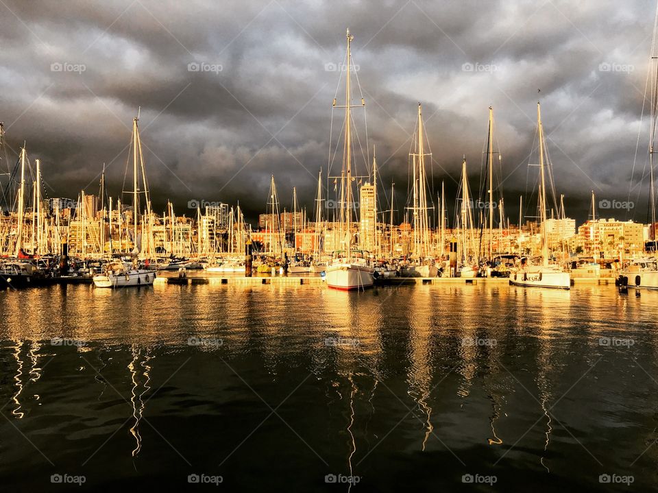 dawn light in the harbor of Las Palmas, Gran Canaria