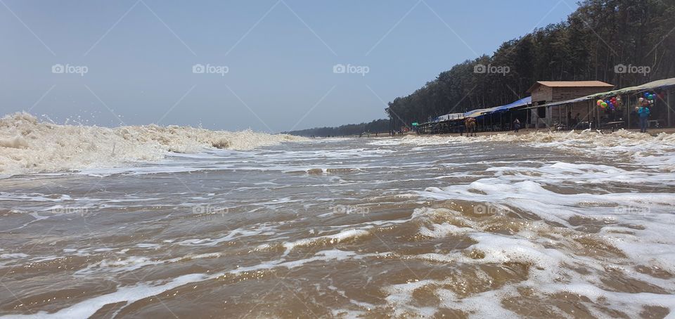 jampore beach, daman, gujarat, india