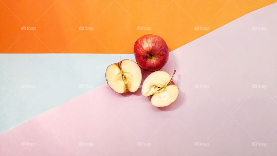 Minimal​ apple