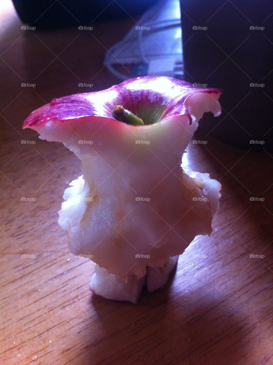 Apple core