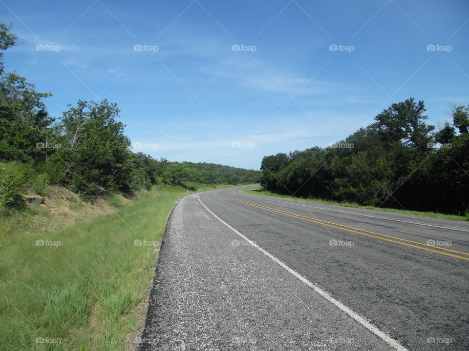 Sunday morning bicycle 🚲 ride. This was the highway that I was riding my bike 🚲 on this morning while out exploring