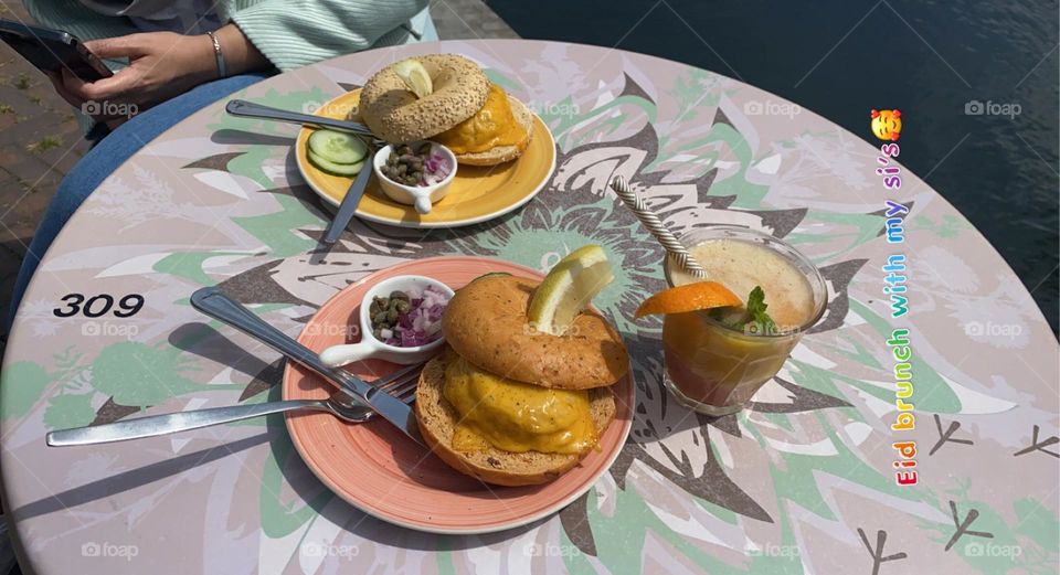 This is too delight. Bagels tasted well and it was also crunchy hmm😋