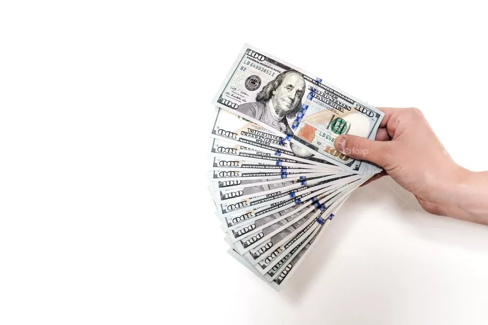 Dinero Americano