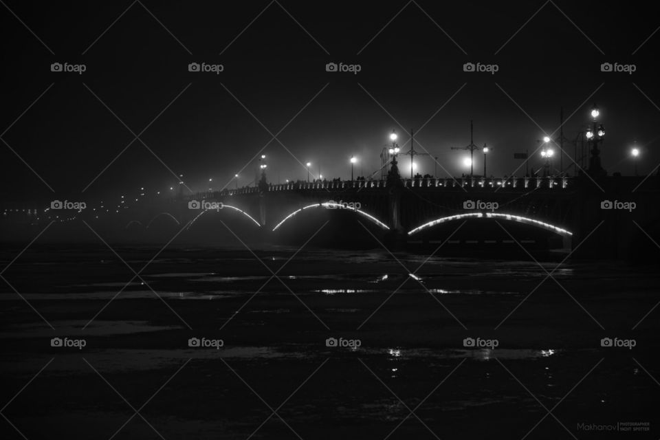 Bridge of the night
Saint-Petersburg, Russia