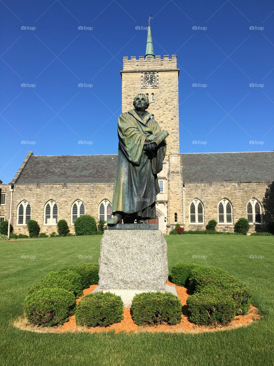 A sculpture of Martin Luther outside of Wartburg Theological Seminary