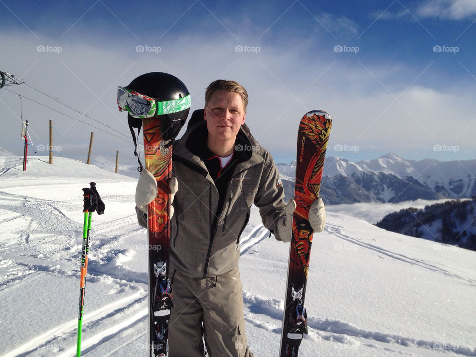 Snow man mountain ski sport
