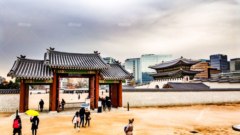 right side of the gwanghwamun front door of Korean palace kyeongbokgung